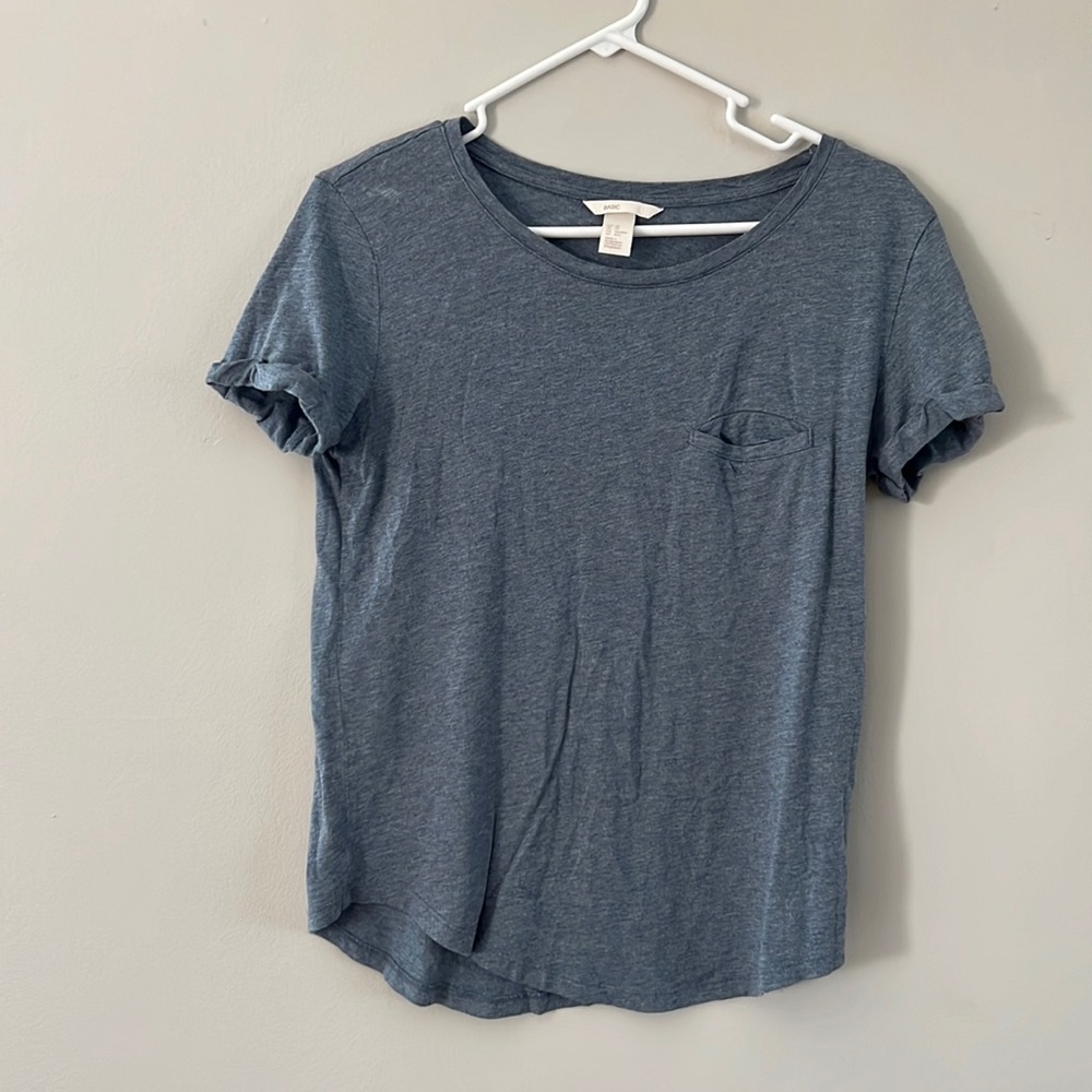 Scoop neck short sleeve T-shirt